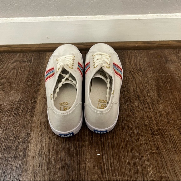 Keds Classic White Canvas Sneakers - Picture 4 of 6
